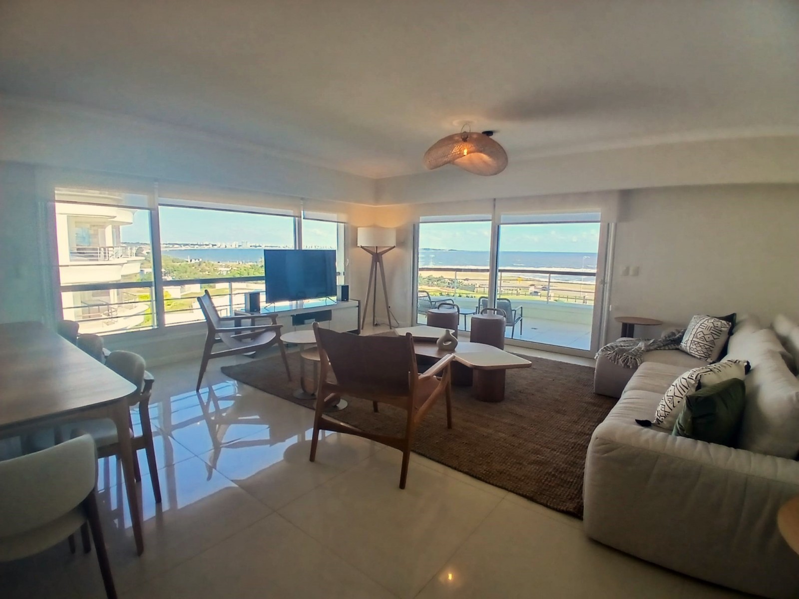 Espectacular Penthouse en primera línea al mar 
